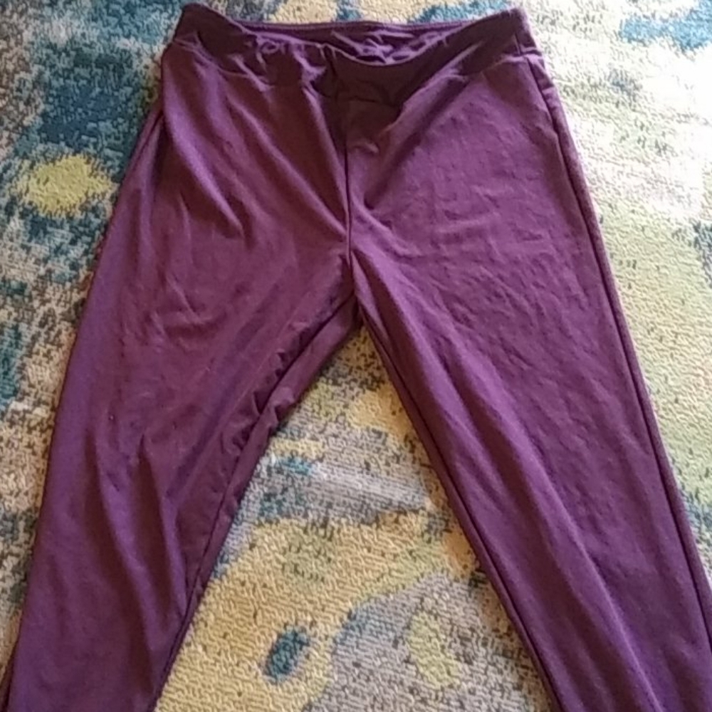 Purple leggings
